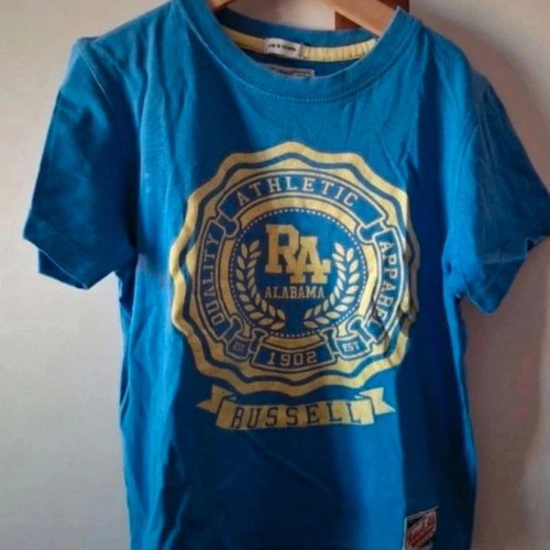Boys' t-shirts and bermuda shorts pack size 6Y like new, multicolor