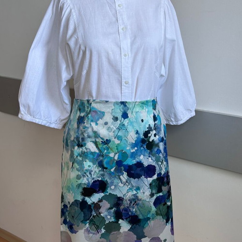 Dexter set colorful skirt and linen HM shirt like new