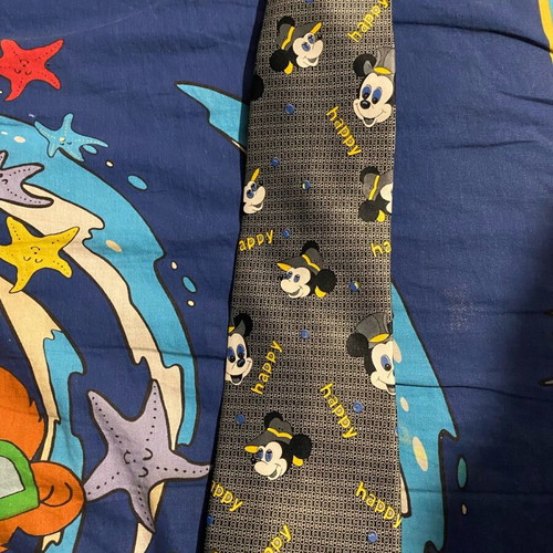 Tie like new with Mickey Mouse design