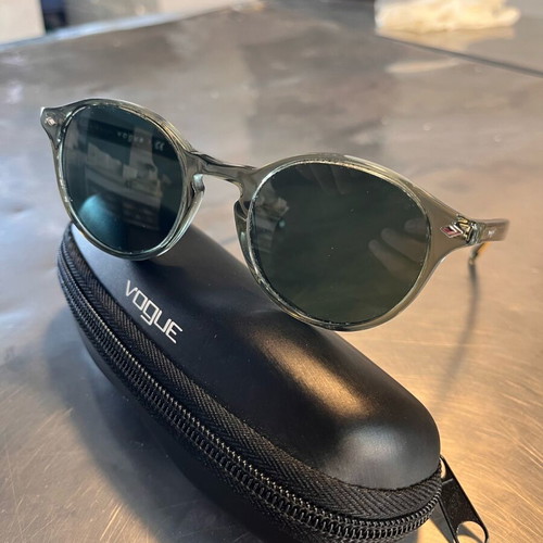 Vogue VO5327S 282071 sunglasses like new, transparent grey and dark green