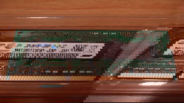Samsung 2GB DDR3 Μνήμη RAM για λάπτοπ