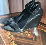 Melissa platform sandals size 38 used, black with strap damage