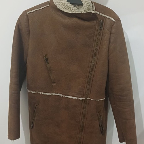 Mango warm brown and white coat, size M