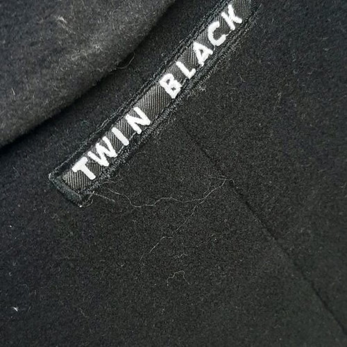 Αμάνικο παλτό Twin Black μαύρο σαν καινούργιο, τσόχα