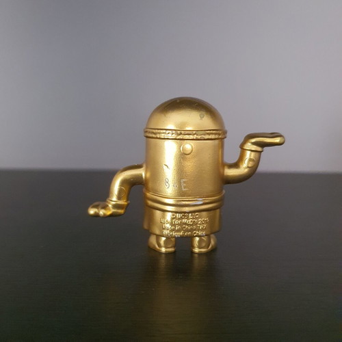 Golden Egyptian Minion figure 2019, used