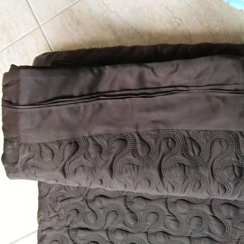Double quilt new dark brown 300 thread embossed