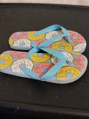 Children's flip-flops used, size 30