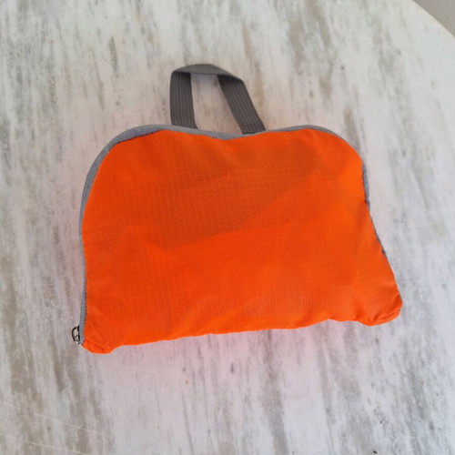 Orange backpack like new for holidays