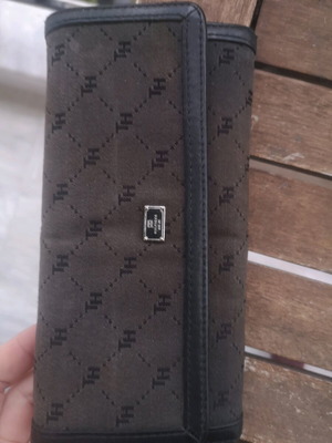 Tommy Hilfiger wallet used black