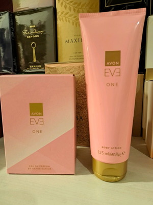 Avon Eve One Eau de Parfum and body lotion gift set new