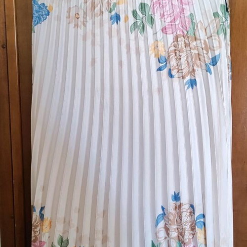 Floral satin dress new, one size, multicolor
