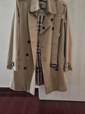 Καμπαρντίνα Burberry σαν καινούργιο, νούμερο S/36, μπεζ