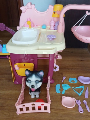 Pet care set used with accessories for feeding and bathing