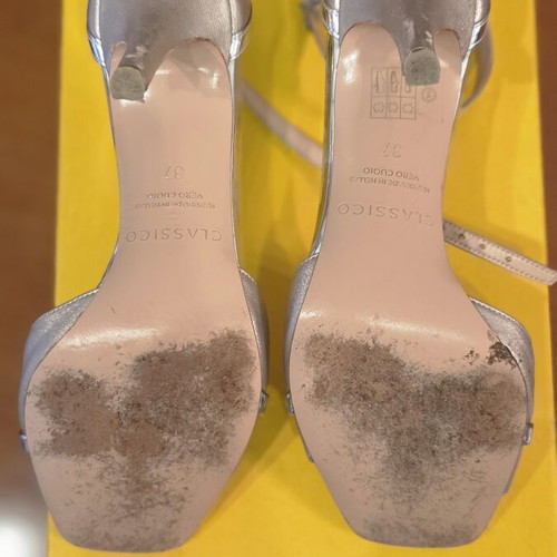 Classico leather sandals size 37 used, beige and gold