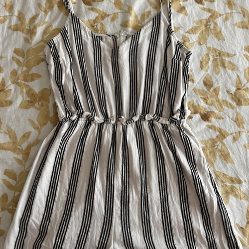 Playsuit striped white-black large Stradivarius like new