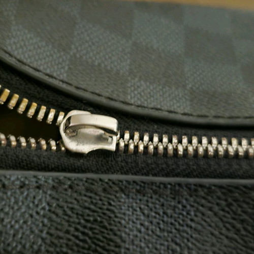 Louis Vuitton Limited Edition crossbody bag used, colorful leather