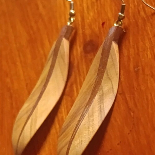 Handmade wooden earrings new, brown