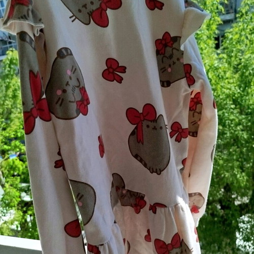 Sinsay dress size 10 like new, beige