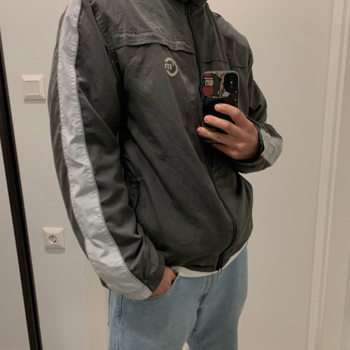 Jacket used, size Medium, gray