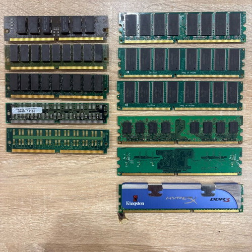 Πακέτο μεταχειρισμένων μνημών RAM 11 τεμαχίων IBM, Kingston HyperX, Samsung
