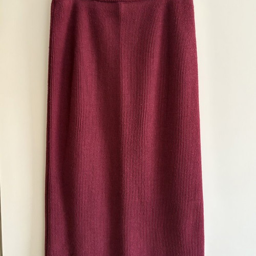 Jeanne Pierre Bordeaux Wool Pencil Skirt like new, sizes M/L