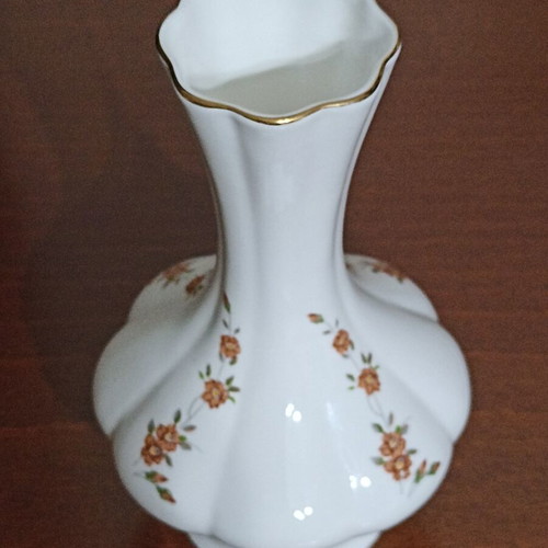 Bononia vintage porcelain decorative vase