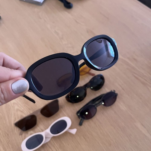 Sunglasses with UV protection like new