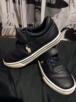 Polo shoes size 28 like new, dark blue