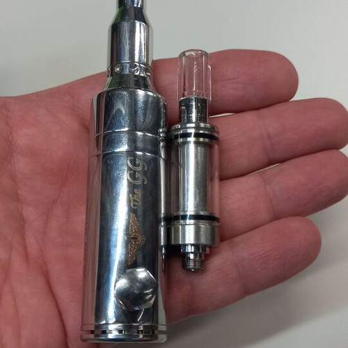 Mechanical Mod GG and 2 atomizers by Leo like new