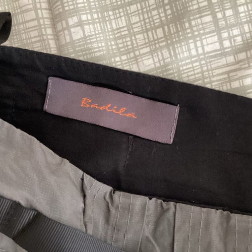 Badila XS skirt like new, gray metallic color