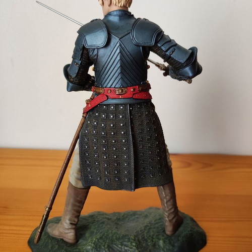 Game of Thrones Brienne of Tarth collectible figure 2015 new