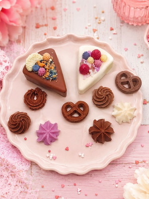 Sweet Treat Candle Set 2 in 1 Aromatic Candles and Wax Melts