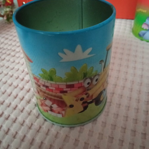 Metal Pencil Holder used, in very good condition