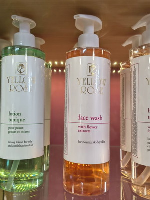 Yellow Rose skincare set, 500ml bottles