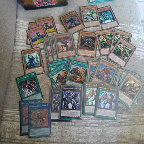 Inzektor Core Yu-Gi-Oh Deck Like New, 33 Cards