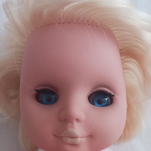 Collector doll like new
