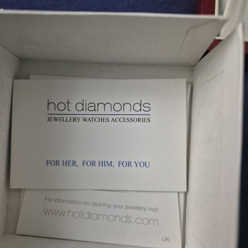 Hot Diamonds heart pendant used
