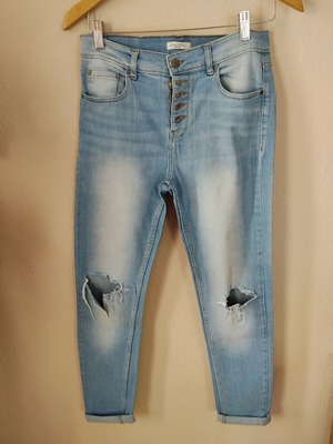 Calliope denim jeans like new with rips, size M 38