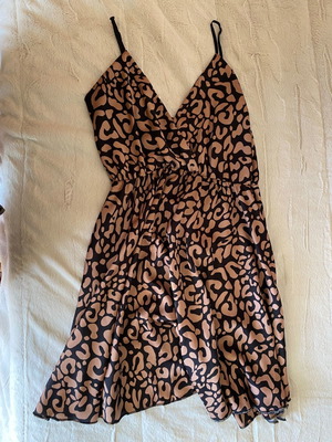 Dress used in excellent condition size M