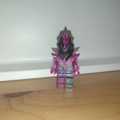 Lego NINJAGO Crystalized njo0765 Vengestone Guard minifigure like new