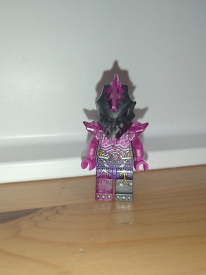 Lego NINJAGO Crystalized njo0765 Vengestone Guard minifigure like new