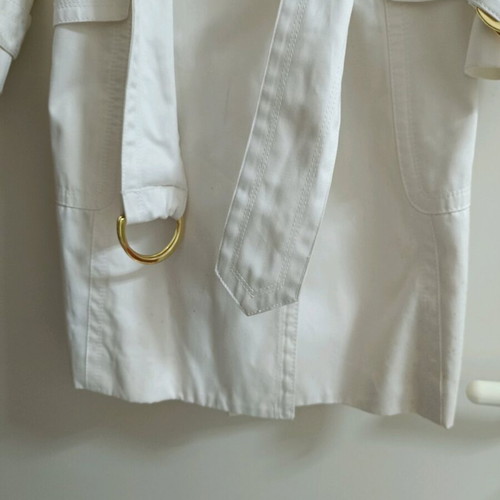 Zara trench coat white new with gold details, size Small