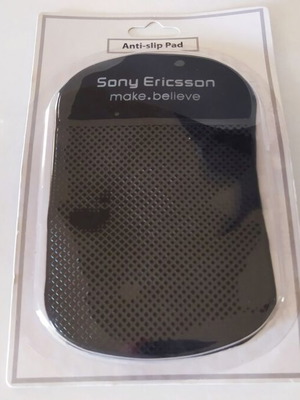 Anti-slip Pad Sony Ericsson like new, size 9 x 14cm