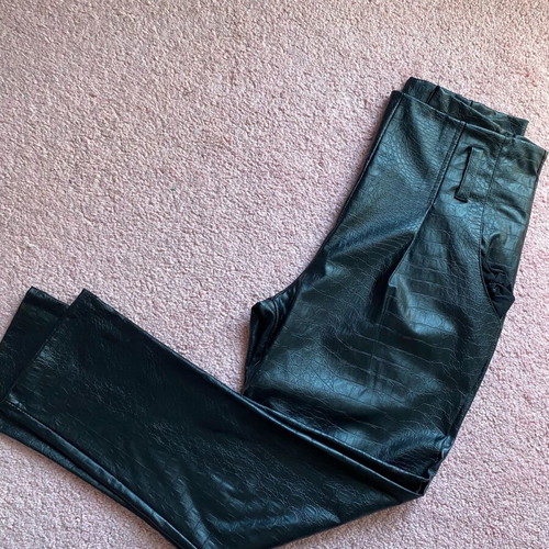 Toi&Moi set of 3 pieces like new, overshirt, blouse and leather pants