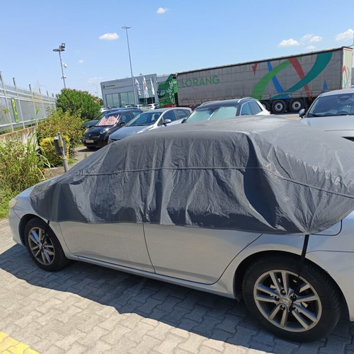 Car Cover Hood like new, waterproof with elastic hooks