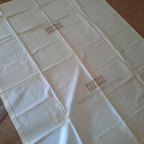 Tablecloth with azur like new