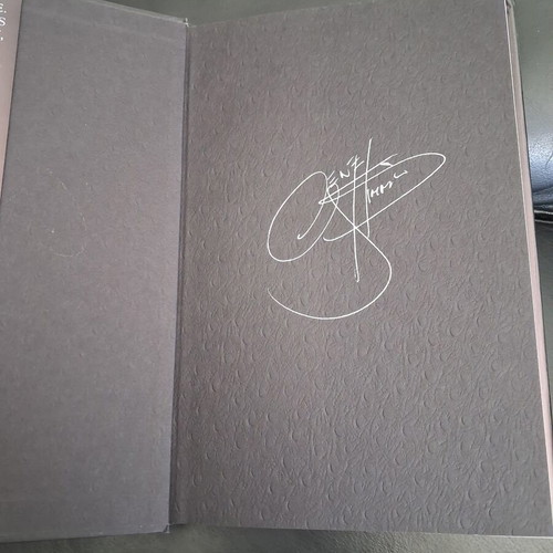 Gene Simmons Sex Money Kiss and Shannon Tweed Kiss And Tell books like new, English