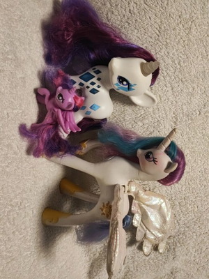 My Little Pony 2xxl used, Rarity and Princess Celestia
