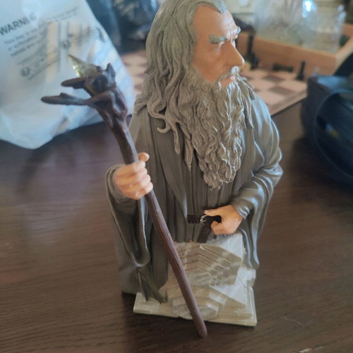 Gandalf the Grey Gentle Giant Bust used Limited 2926/3000