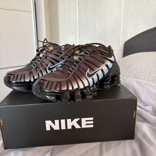 Nike Shox TL sneakers size 42 like new